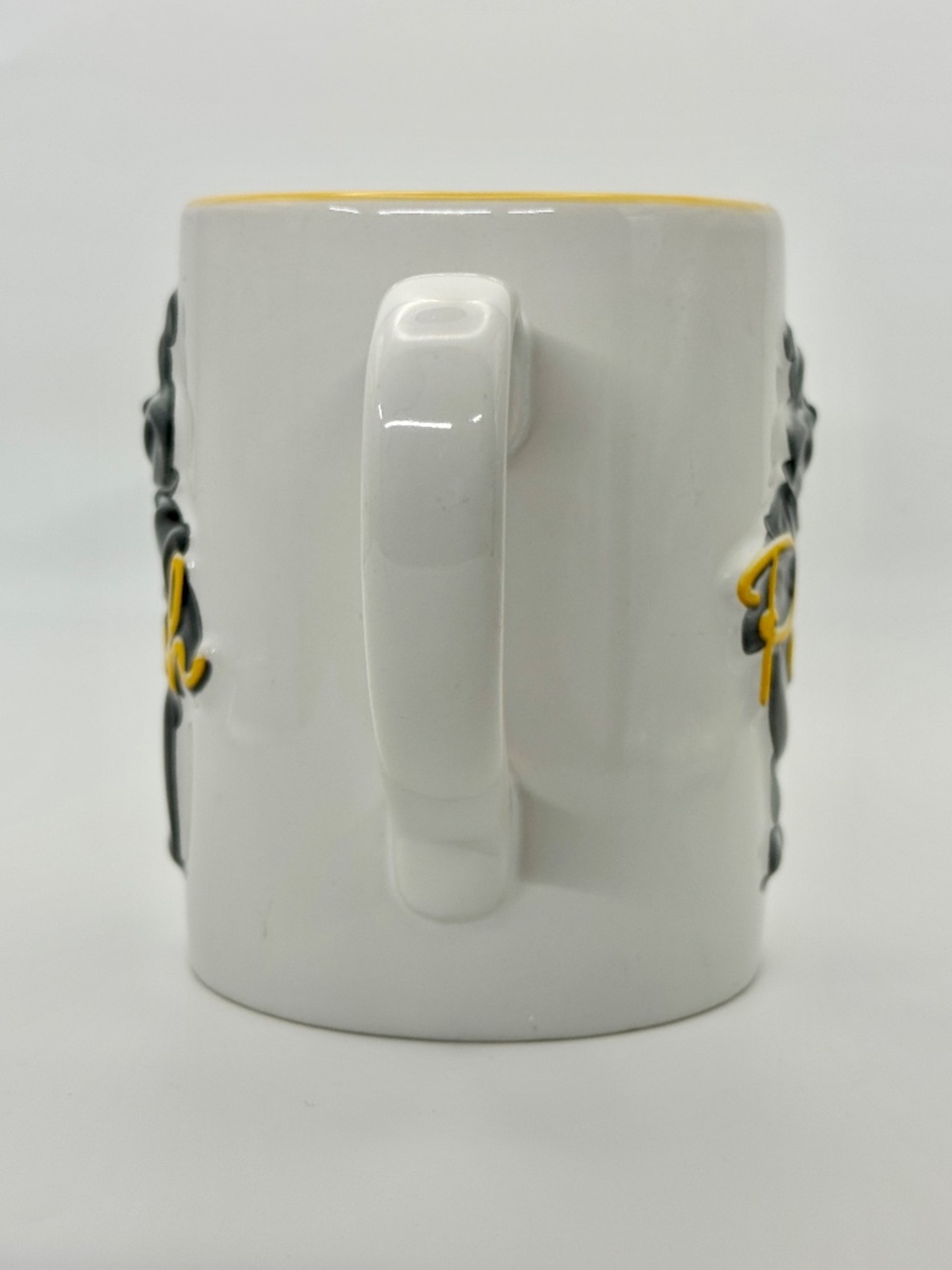 Winnie the Pooh Mug 3D Raised Yellow Inside Full Size 4.5" High Disney Parks - Picture 2 of 14